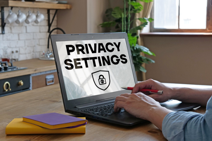 Cara Melindungi Privasi Online di Internet